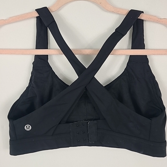 Lululemon Women's Stash It All Bra Luxtreme Black Sz 8 EUC - Picture 3 of 9